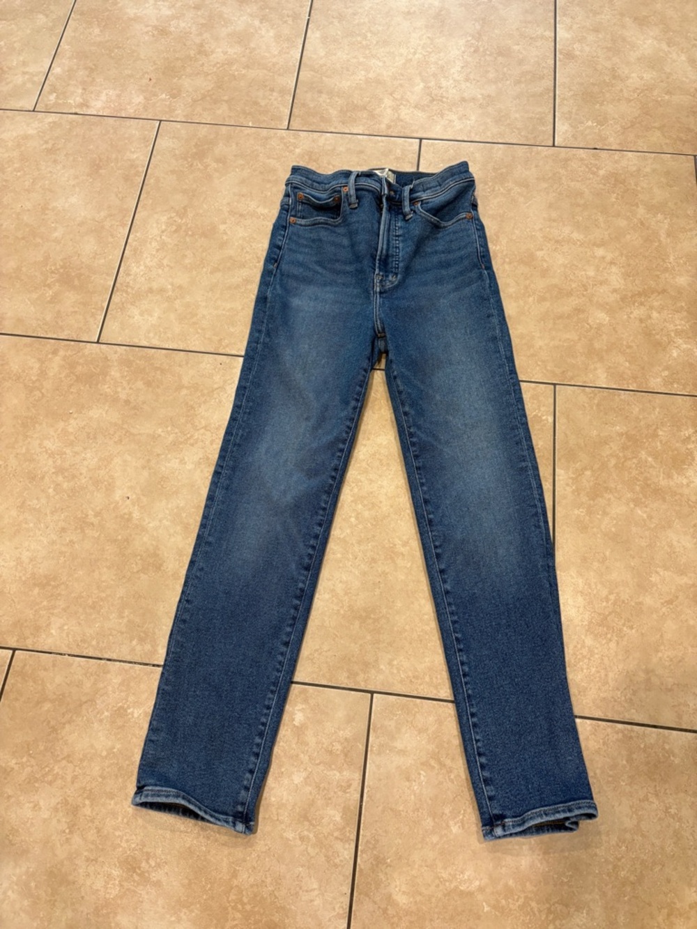 Madewell High-Rise Women’s Jeans in Dark Blue